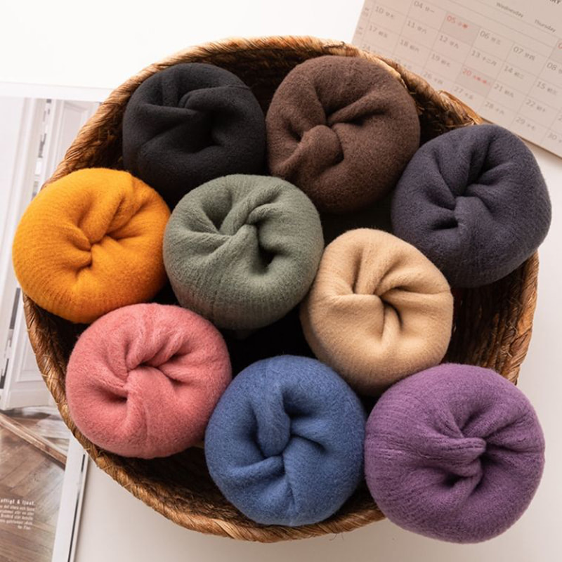 Sokker til børn, mellemsål, efterår og vinter lodrette striber, imiteret cashmere sne sokker, mænds og kvinders tykke fløjl, anti -slip og varme gulvsokker Sokker til børn, mellemsål, efterår og vinter lodrette striber, imiteret cashmere sne sokker, mænds og kvinders tykke fløjl, anti -slip og varme gulvsokker